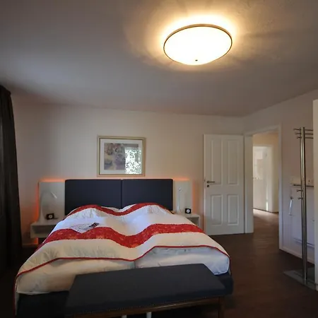 Apartament Gastehaus Am Rathausplatz *
