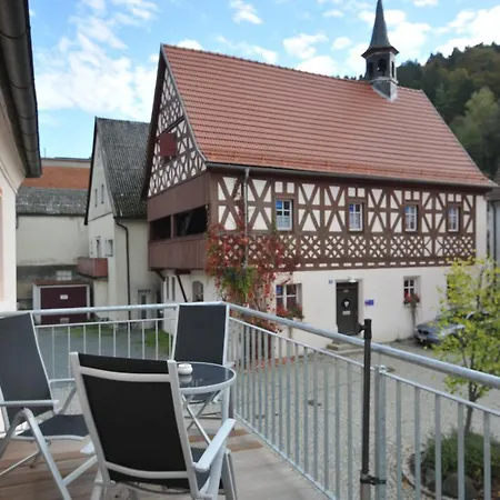 Apartament Gastehaus Am Rathausplatz Wirsberg